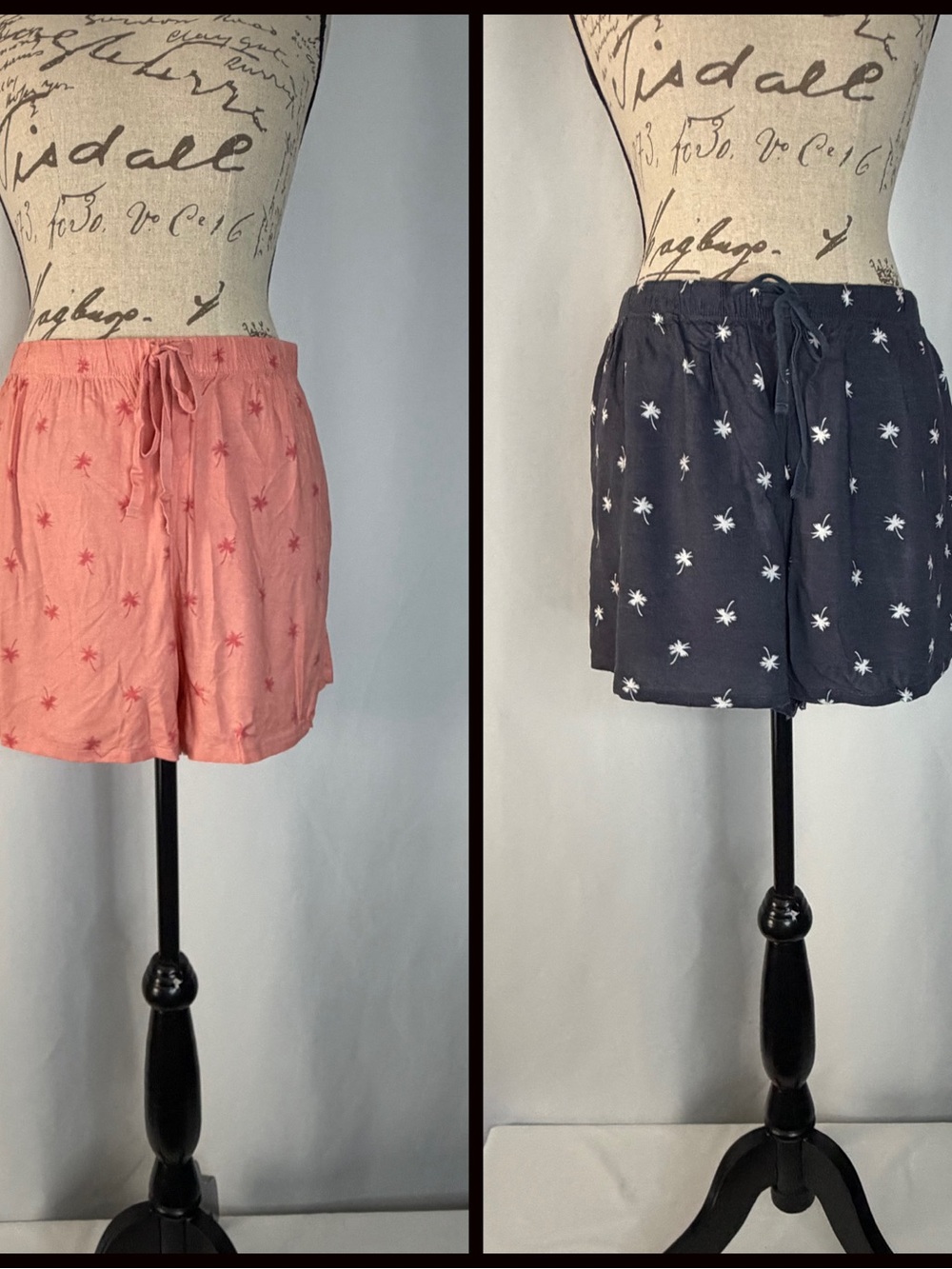 Ambrielle Palm-Print Drawstring Shorts in Coral and Navy